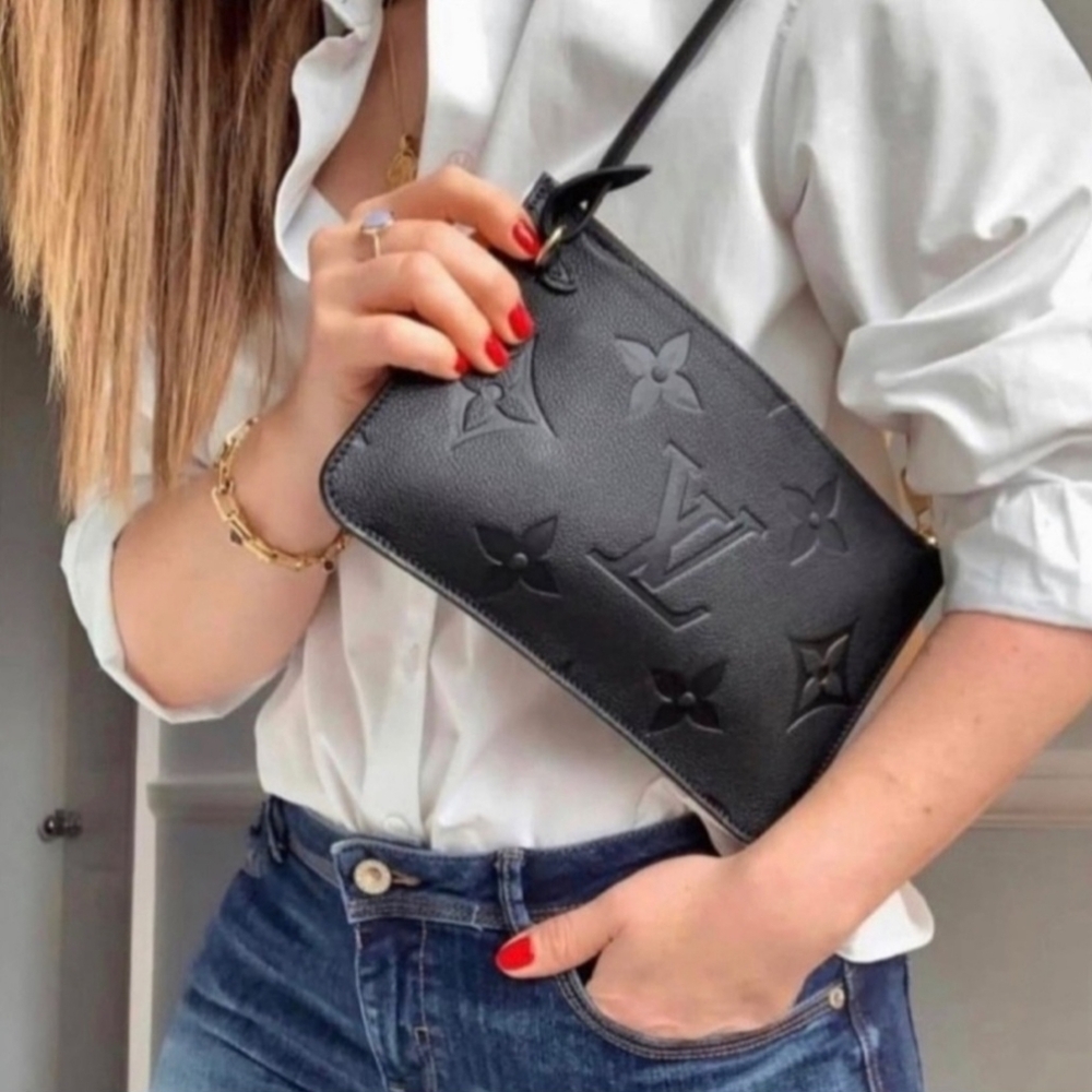 Louis Vuitton Clutch